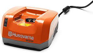 HUSQVARNA QC330 BATTERY CHARGER